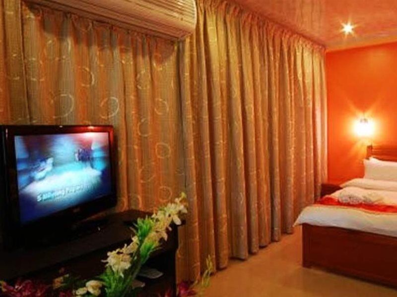 A&A Plaza Hotel Puerto Princesa Extérieur photo